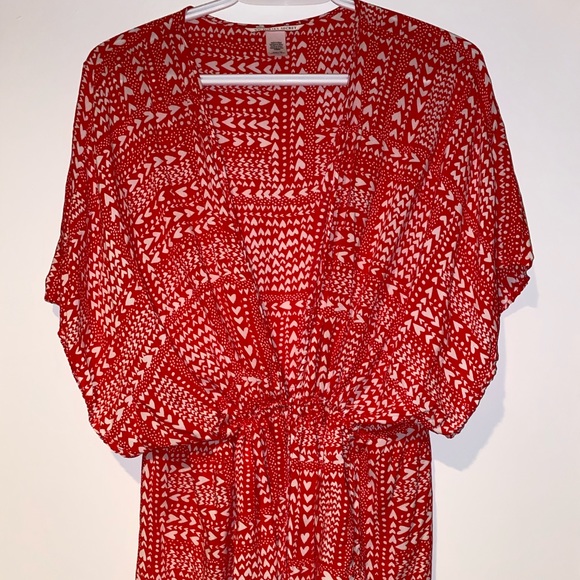 Victoria’s Secret coverup - Picture 1 of 3